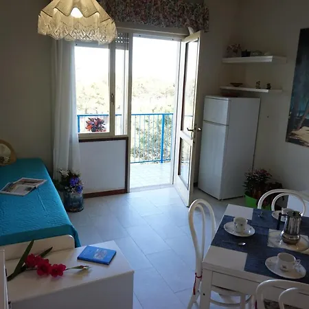 Flat On The Fourth Floor With Lift And Terrace *