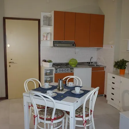 Flat On The Fourth Floor With Lift And Terrace